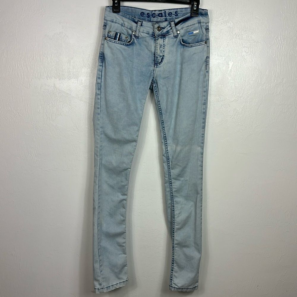 Escales Paris Cotton Blend Slim Fit Low Rise Jeans In Light Blue Size EU 36